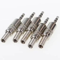 3.5mm stereo / mono jack