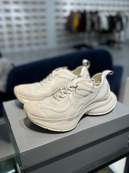 BALENCIAGA 3rd GENERATION CIRCUIT 
