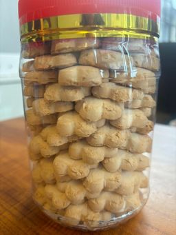 Kueh Bangkit 300grams (Bottle)