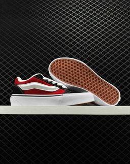 VANS KNU SKOOL