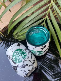 Mug starbucks marbré isotherme 