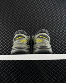NEW BALANCE 1000