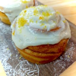 Sourdough Cinnamon Rolls