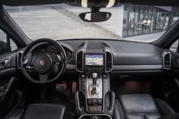 Porsche Cayenne TURBO 2010