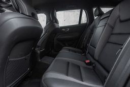 Volvo V60 T6 AWD R-Design 2022