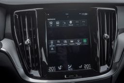 Volvo V60 T6 AWD R-Design 2022