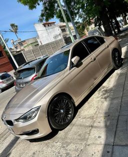 BMW 328i Luxe 245cv AT