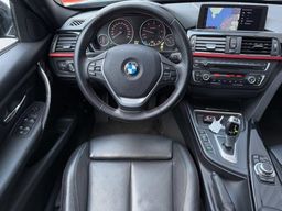 BMW Série 3 318DA Sport