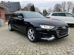Audi A4 Avant 35 TDI S tronic / 2022