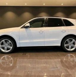 Audi Q5  / 2012