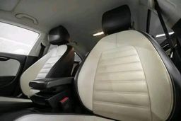 Volkswagen Passat CC / 2013