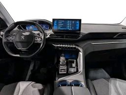 Peugeot 5008 Allure  / 2021