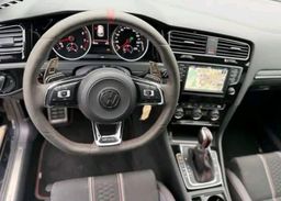 Volkswagen Golf GTI / 2016 