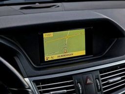 Mercedes-Benz Classe E200 / 2011