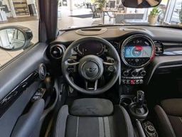 MINI Cooper S / 2024