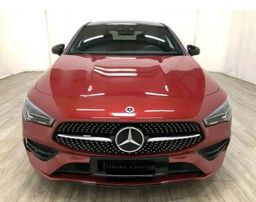 Mercedes-Benz CLA 200 AMG / 2023