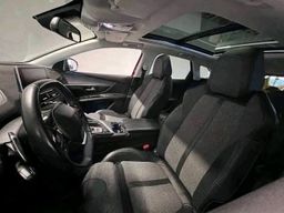 Peugeot 3008/ 2018