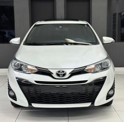Toyota Yaris XLS 2021