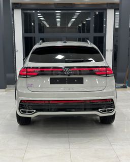 Volkswagen HR-V TOURING 1.5 TURBO 2024