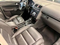 Volkswagen Touran /2012