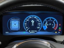 Jaguar F-PACE / 2017