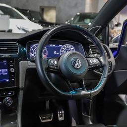 2018 Volkswagen Golf 7.5 2.0 TSi R