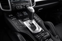 Porsche Cayenne /2012