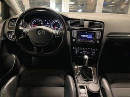 Volkswagen Golf /2014