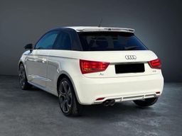 Audi A1/2011