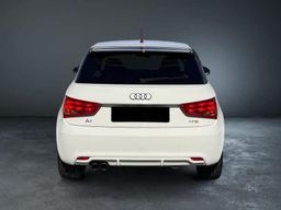 Audi A1/2011