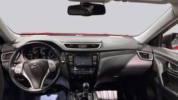 Nissan X-Trail Tekna  /2015