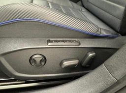 Volkswagen Golf 8 /2021