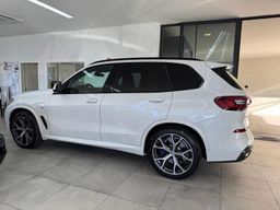 BMW X5 Hybrid  /2021