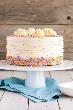 Vanilla Cake With Butter Medium