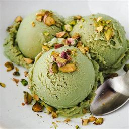 Pistachio Ice Cream Medium