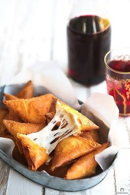 Sambousak Mix Cheese - سمبوسك جبنة مشكلة