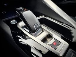 PEUGEOT 5008 /2019