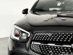 MERCEDES GLC 200d Coupé AMG /2020