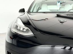 TESLA MODEL 3 Standard /2020