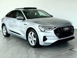 AUDI E-TRON /2020