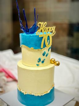 2 TIER 8 inch & 6 inch BIRTHDAY CAKE 