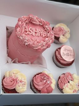 BENTO CAKE (5 cupcakes )