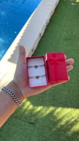 Pulseras corazones 