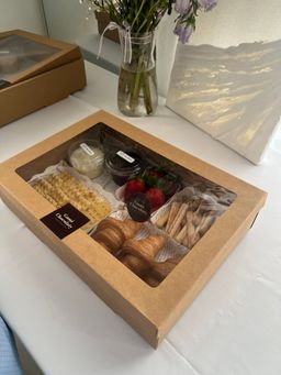 Medium Snack Treats Box