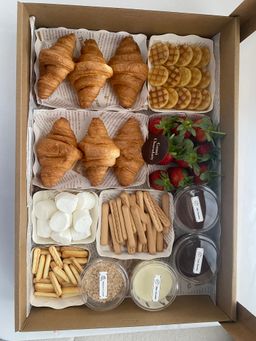 Large Snack Treats Box