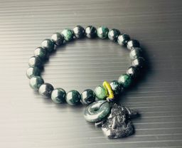DARK GREEN JADEITE WITH CINNAMOROLL