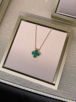 Green Pendant Necklace