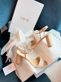 -50%‼️ / Saltos Dior dway 