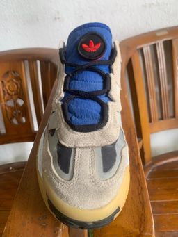 Pre-Owned Original Adidas Lightstrike Shoes rm43