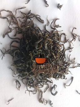 ন্যাচারাল হ্যান্ড-মেইড আস্তা পাতা গ্রিন টি